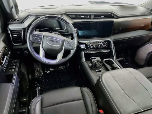 Used 2024 GMC Sierra 1500 Denali AWD/4WD image 23