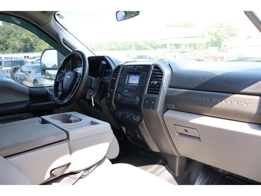 Used 2020 Ford F450 XL w/ STX Appearance Package AWD/4WD image 19