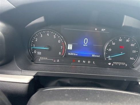 Used 2023 Ford Explorer XLT w/ Equipment Group 202A RWD image 2