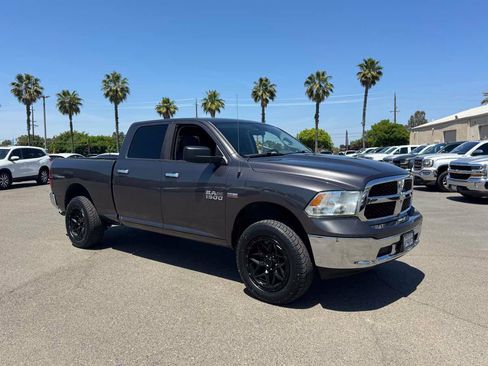 Used 2017 RAM 1500 Classic SLT AWD/4WD image 13