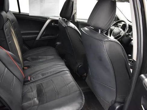 Used 2017 Toyota RAV4 XLE AWD/4WD image 17
