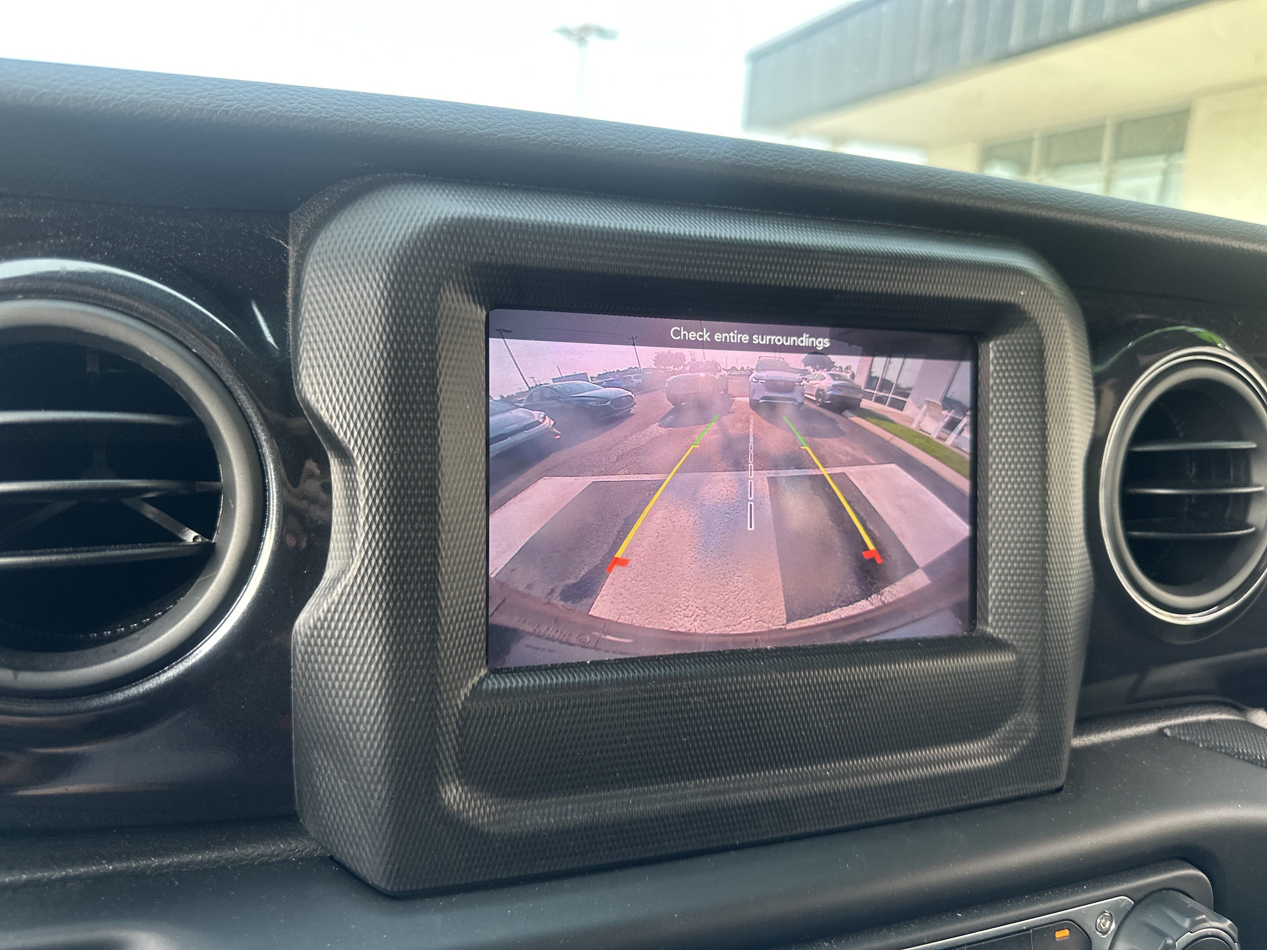 Used 2023 Jeep Wrangler Unlimited Sport AWD/4WD image 18
