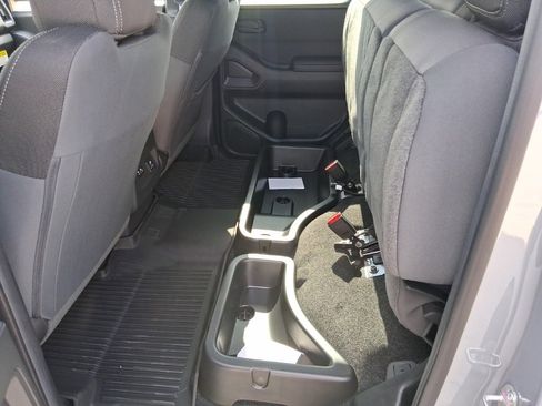 New 2026 Nissan Frontier SV image 28