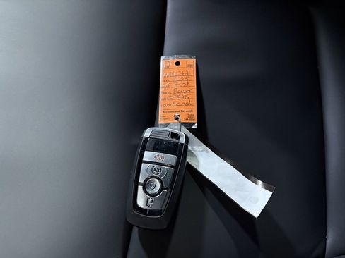 New 2025 Ford Ranger Raptor image 13