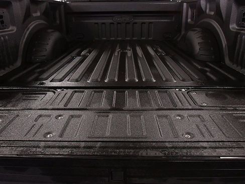 New 2026 Ford F250 Lariat w/ Black Appearance Package AWD/4WD image 15