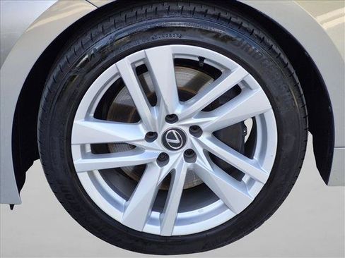 Used 2023 Lexus IS 300 w/ Comfort Package RWD image 24