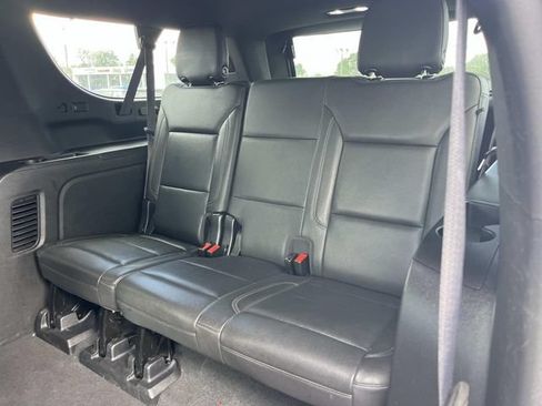 Used 2021 Chevrolet Suburban Z71 AWD/4WD image 21
