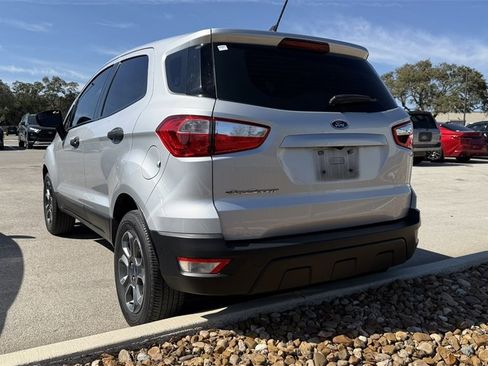 Used 2021 Ford EcoSport S image 10