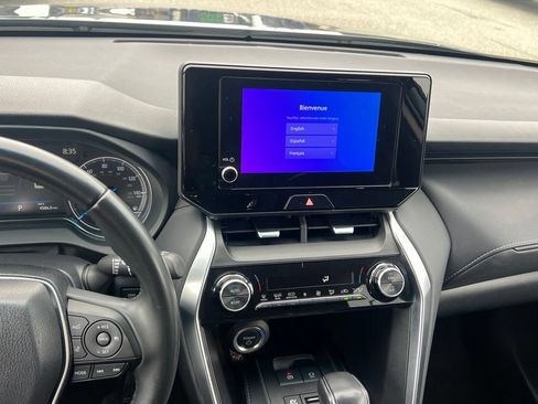 Certified 2024 Toyota Venza LE AWD/4WD image 21