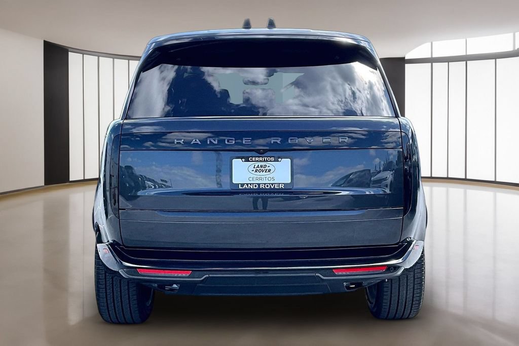 New 2026 Land Rover Range Rover SE AWD/4WD image 4