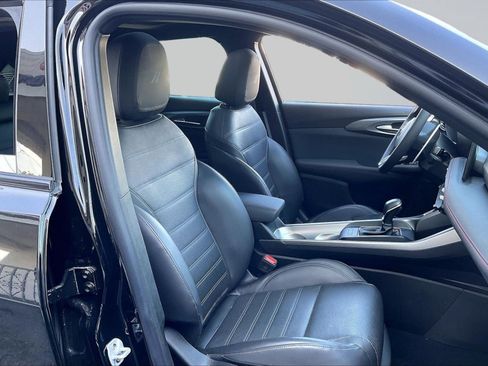 Used 2024 Dodge Hornet R/T Plus w/ R/T Blacktop Package AWD/4WD image 7
