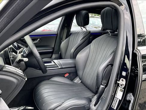 Certified 2023 Mercedes-Benz S 500 4MATIC image 6