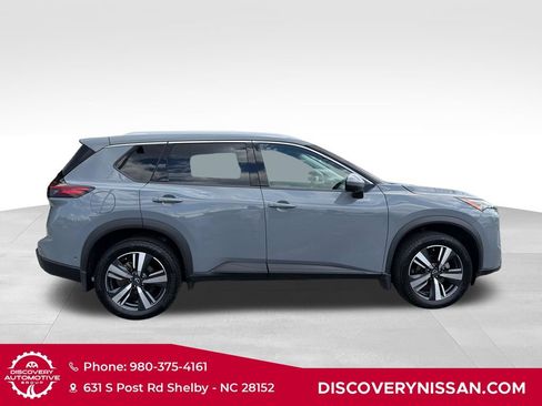Certified 2024 Nissan Rogue SL w/ SL Premium Package AWD/4WD image 5