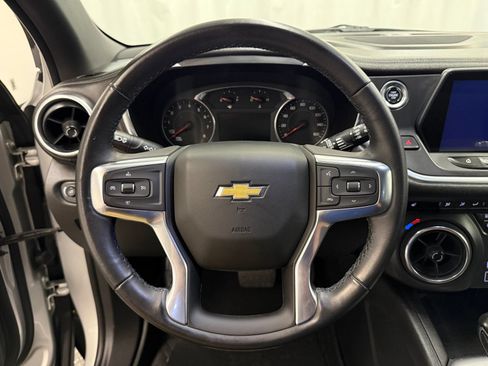 Used 2020 Chevrolet Blazer LT AWD/4WD image 12