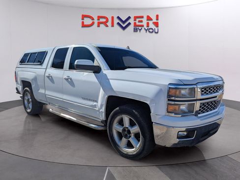 Used 2015 Chevrolet Silverado 1500 LT w/ LT Convenience Package image 8