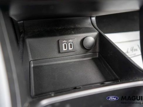 Used 2020 Ford Fusion Energi Titanium FWD image 30