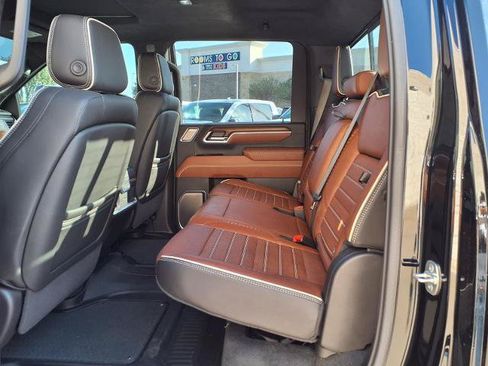 Used 2025 GMC Sierra 2500 Denali Ultimate AWD/4WD image 20