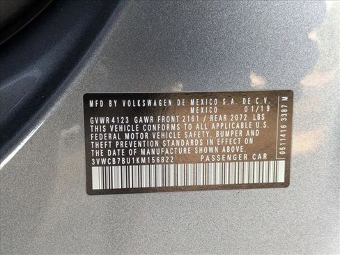 Used 2019 Volkswagen Jetta SE w/ Cold Weather Package image 24