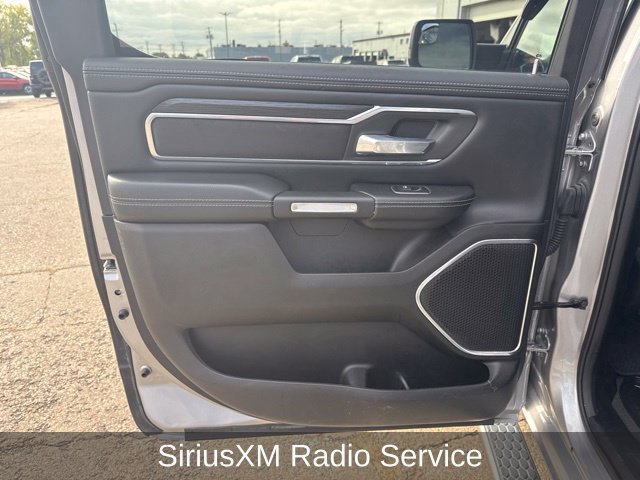Used 2024 RAM 1500 Laramie AWD/4WD image 19