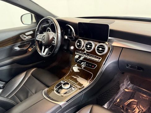 Used 2020 Mercedes-Benz C 300 4MATIC Sedan image 10