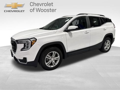 Used 2023 GMC Terrain SLE w/ Driver Convenience Package image 1