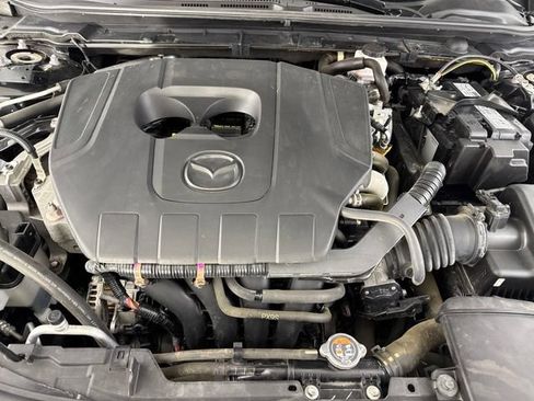 Certified 2025 MAZDA MAZDA3 s Sport FWD image 17