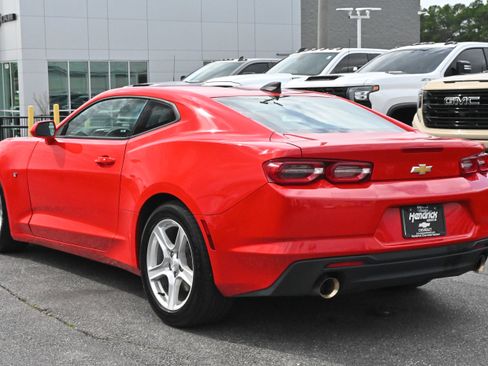 Used 2023 Chevrolet Camaro LT image 11