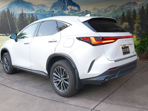 Used 2024 Lexus NX 350h h Premium AWD image 4
