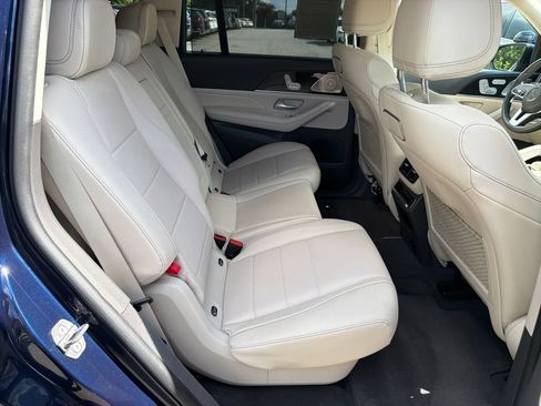 Used 2020 Mercedes-Benz GLS 450 4MATIC w/ Convenience Package image 15