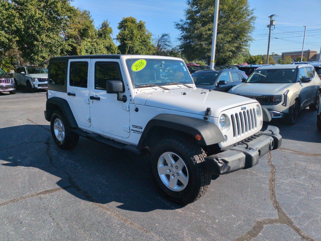 Used 2016 Jeep Wrangler Unlimited Sport w/ Quick Order Package 24S AWD/4WD image 2