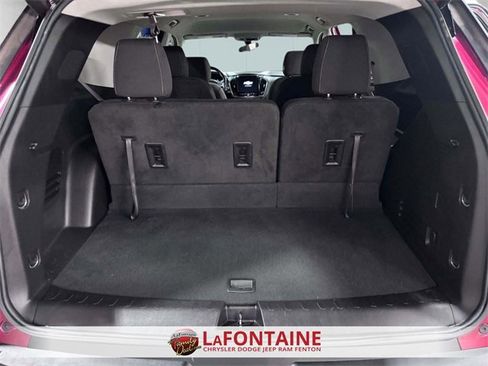Used 2020 Chevrolet Traverse LT image 26