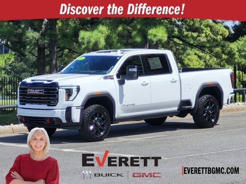 Used 2025 GMC Sierra 2500 AT4 w/ AT4 Premium Plus Package AWD/4WD image 1