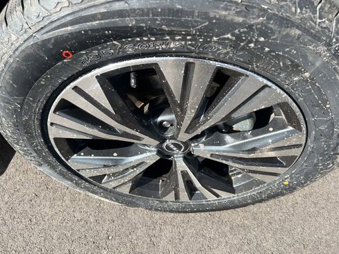 Certified 2023 Nissan Rogue SV image 40