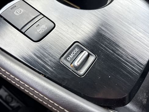 Used 2022 Nissan Rogue SL image 31