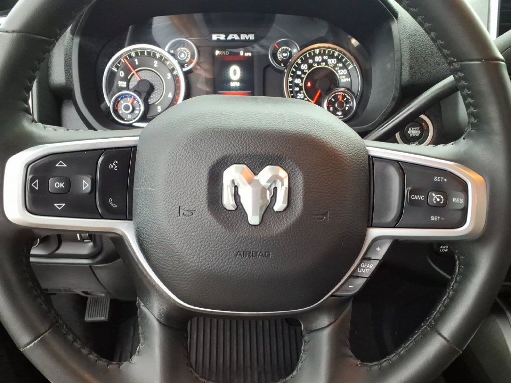 Used 2024 RAM 3500 Big Horn w/ Sport Appearance Package AWD/4WD image 12