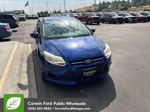 Used 2012 Ford Focus SE FWD image 1
