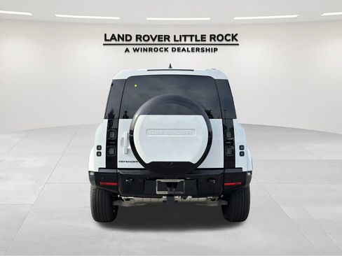 New 2026 Land Rover Defender 110 X-Dynamic SE AWD/4WD image 7