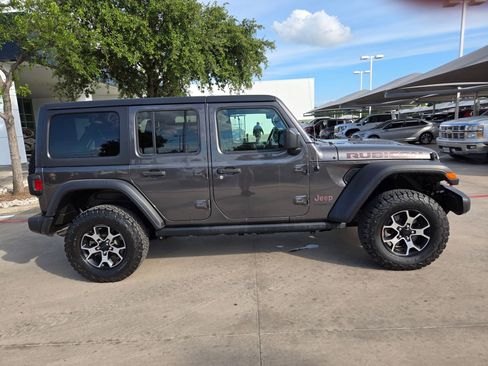 Used 2018 Jeep Wrangler Unlimited Rubicon AWD/4WD image 8