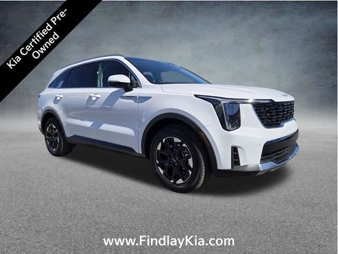 Certified 2026 Kia Sorento S image 3