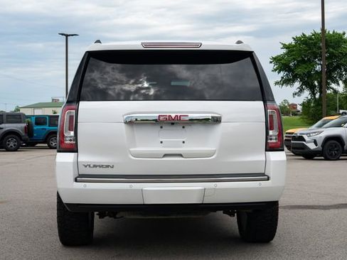 Used 2019 GMC Yukon Denali w/ Denali Ultimate Package AWD/4WD image 5