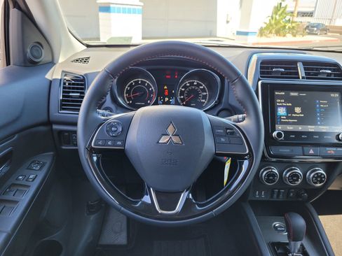 Used 2026 Mitsubishi Outlander Sport AWD image 15