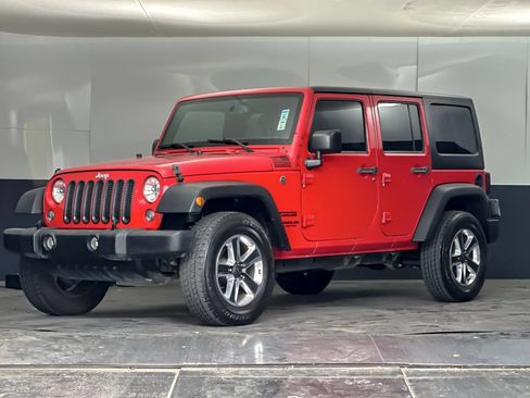 Used 2017 Jeep Wrangler Unlimited Sport w/ Quick Order Package 24S AWD/4WD image 7
