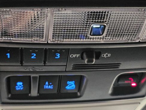 Used 2023 Toyota 4Runner SR5 Premium image 31