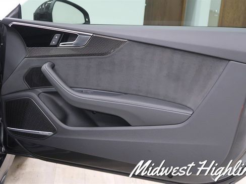 Used 2022 Audi RS 5 image 37