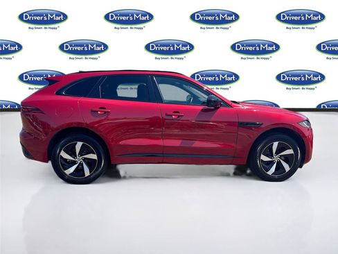 Used 2024 Jaguar F-PACE R-Dynamic S image 9