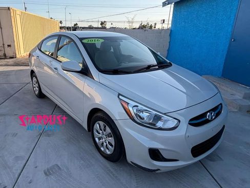 Used 2016 Hyundai Accent SE FWD image 7