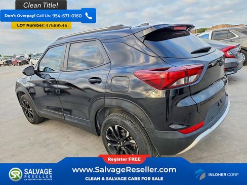 Used 2022 Chevrolet TrailBlazer LT w/ LPO, Blackout Package image 3