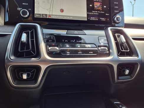 Used 2023 Kia Sorento S w/ Panoramic Sunroof Package AWD/4WD image 67