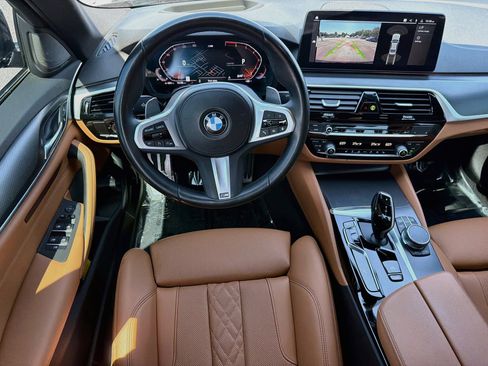 Used 2023 BMW 530i w/ M Sport Package RWD image 17