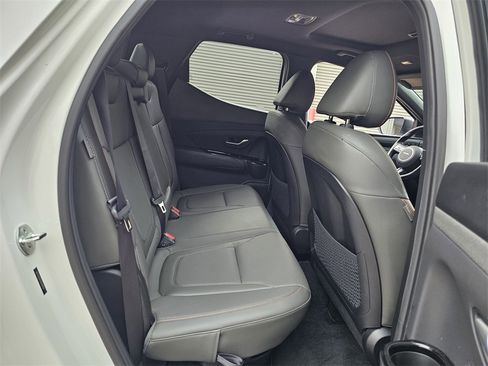 Certified 2025 Hyundai Santa Cruz Limited image 27